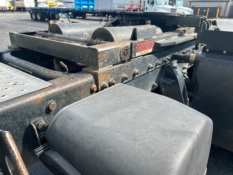 Day Cab Tractor-Heavy Duty Tractors-Freightliner-2019-M2-Concord-NC-165,670\n\t\tmiles-$ 45,750 - Image 17