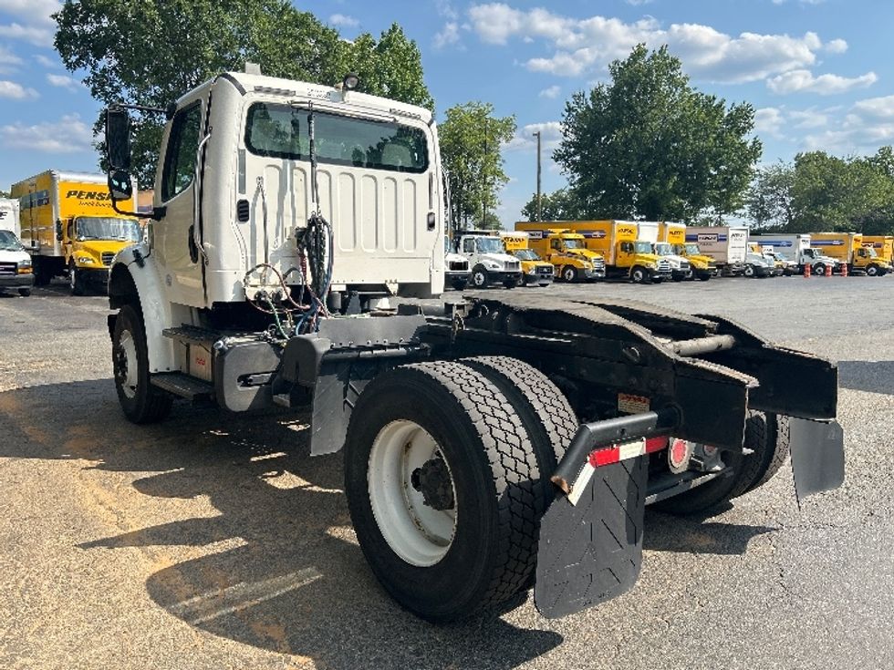 Day Cab Tractor-Heavy Duty Tractors-Freightliner-2019-M2-Concord-NC-165,670\n\t\tmiles-$ 45,750 - Image 5
