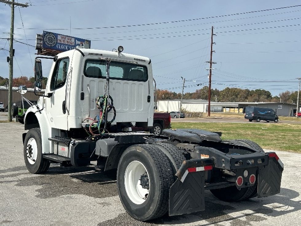Day Cab Tractor-Heavy Duty Tractors-Freightliner-2019-M2-Jackson-TN-78,645\n\t\tmiles-$ 61,500 - Image 5