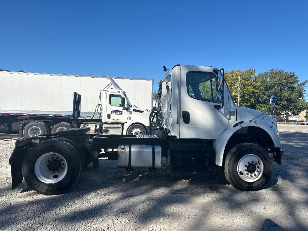 Day Cab Tractor-Heavy Duty Tractors-Freightliner-2019-M2-Jackson-TN-84,724\n\t\tmiles-$ 59,750 - Image 8