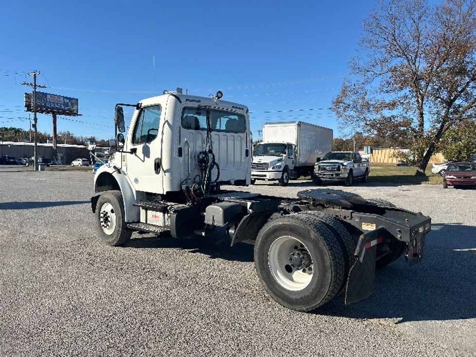 Day Cab Tractor-Heavy Duty Tractors-Freightliner-2019-M2-Jackson-TN-88,203\n\t\tmiles-$ 60,750 - Image 5