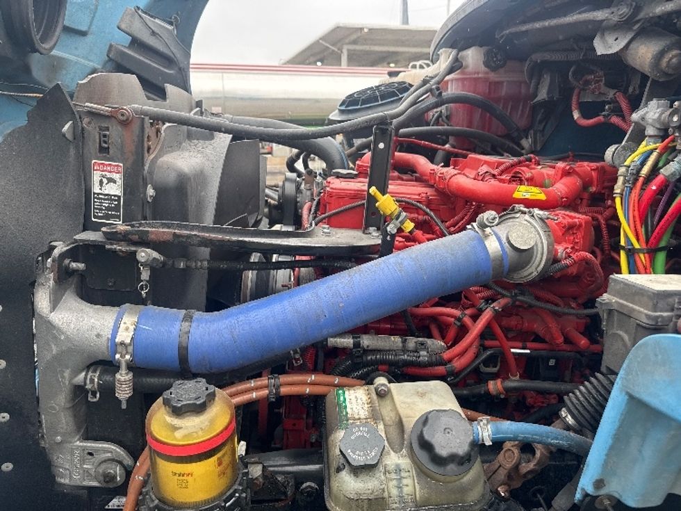 Day Cab Tractor-Heavy Duty Tractors-Freightliner-2019-M2-Medley-FL-262,804\n\t\tmiles-$ 42,750 - Image 16