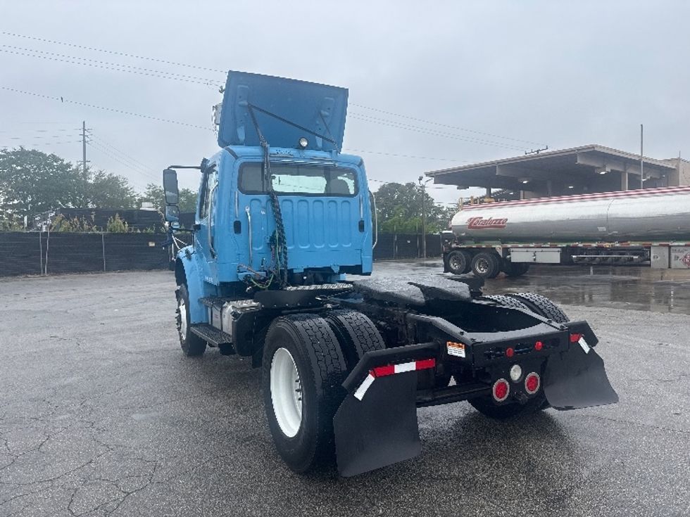 Day Cab Tractor-Heavy Duty Tractors-Freightliner-2019-M2-Medley-FL-262,804\n\t\tmiles-$ 42,750 - Image 5