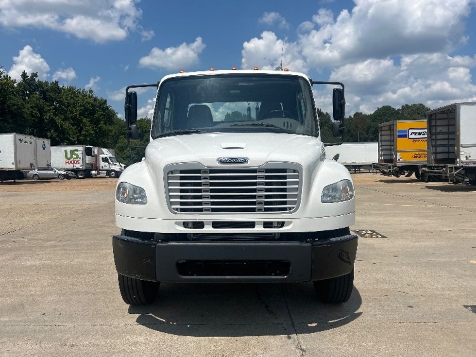 Day Cab Tractor-Heavy Duty Tractors-Freightliner-2019-M2-Memphis-TN-176,857\n\t\tmiles-$ 53,750 - Image 2