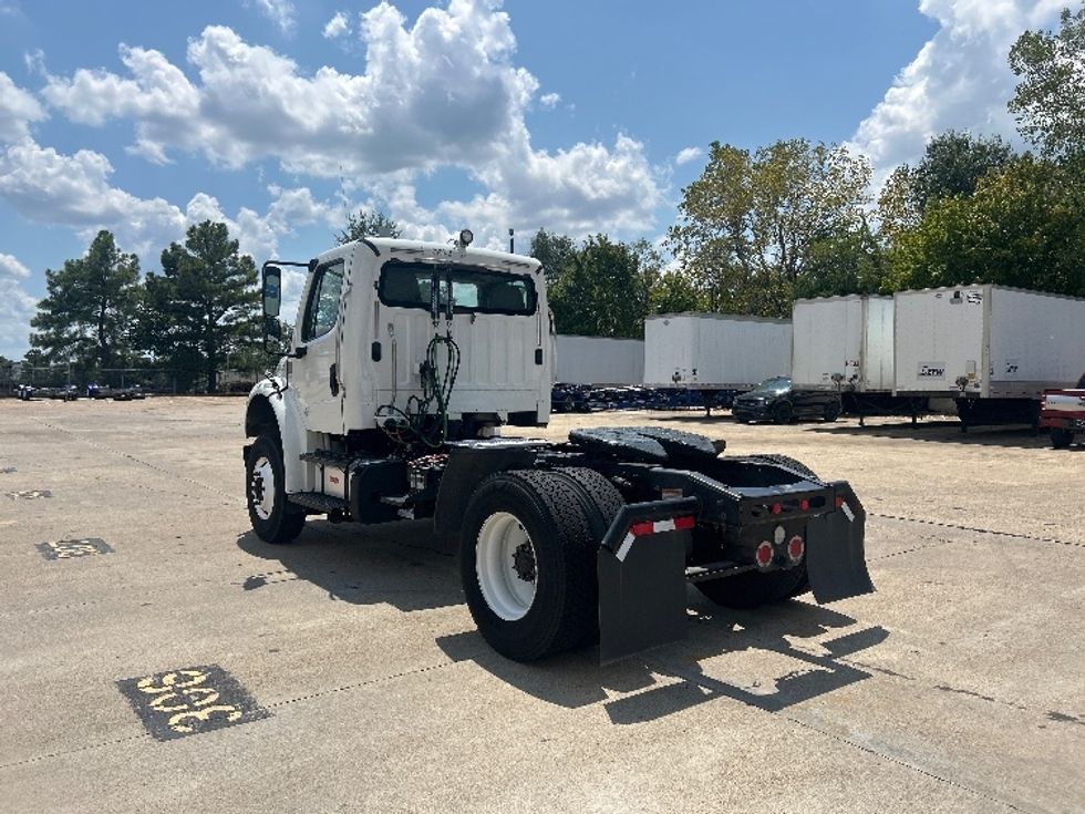 Day Cab Tractor-Heavy Duty Tractors-Freightliner-2019-M2-Memphis-TN-176,857\n\t\tmiles-$ 53,750 - Image 5