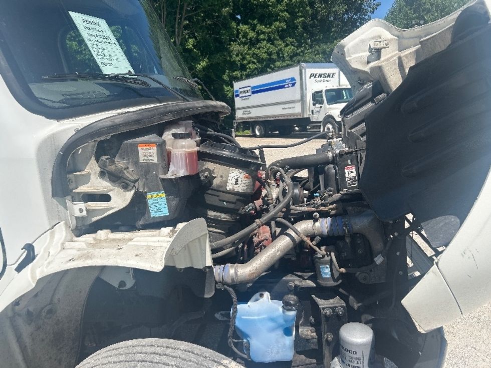 Day Cab Tractor-Heavy Duty Tractors-Freightliner-2019-M2-Moberly-MO-198,820\n\t\tmiles-$ 52,250 - Image 15