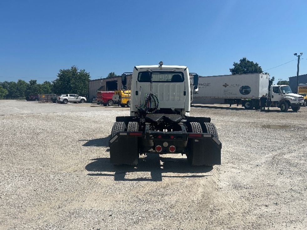 Day Cab Tractor-Heavy Duty Tractors-Freightliner-2019-M2-Moberly-MO-198,820\n\t\tmiles-$ 52,250 - Image 6
