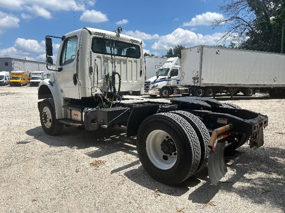 Day Cab Tractor-Heavy Duty Tractors-Freightliner-2019-M2-Moberly-MO-201,850\n\t\tmiles-$ 52,000 - Image 5
