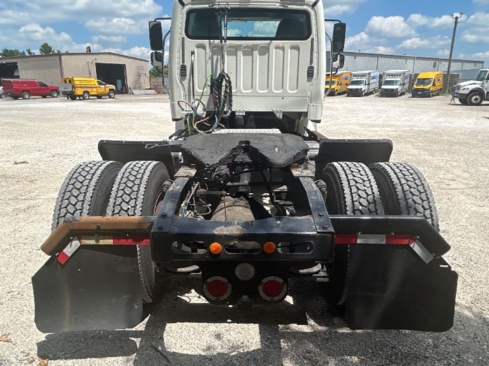 Day Cab Tractor-Heavy Duty Tractors-Freightliner-2019-M2-Moberly-MO-201,850\n\t\tmiles-$ 52,000 - Image 6