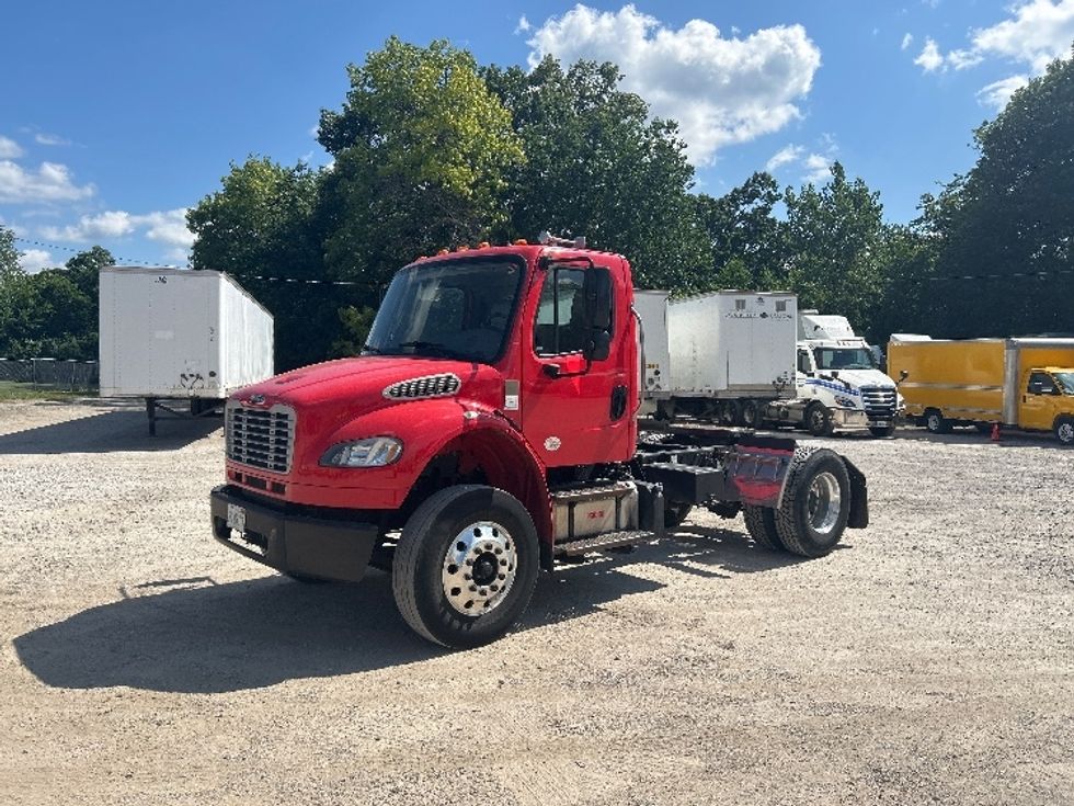 Day Cab Tractor-Heavy Duty Tractors-Freightliner-2019-M2-Moberly-MO-213,682\n\t\tmiles-$ 52,250 - Image 3