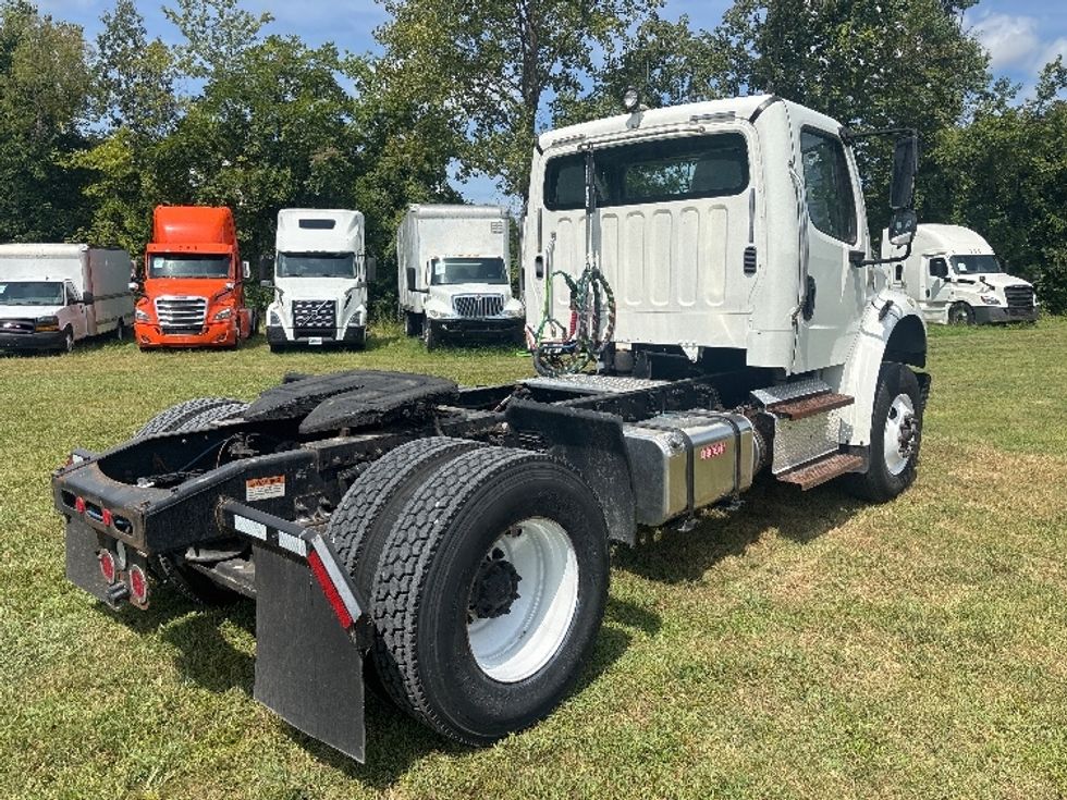 Day Cab Tractor-Heavy Duty Tractors-Freightliner-2019-M2-Poplar Bluff-MO-198,291\n\t\tmiles-$ 55,000 - Image 7