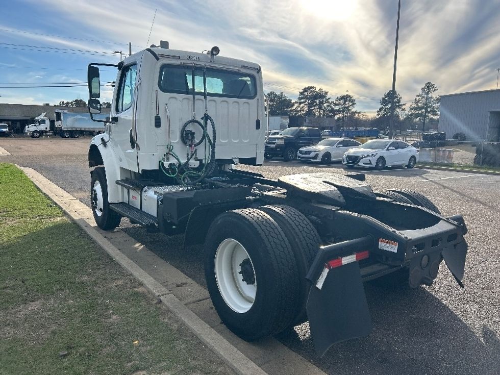 Day Cab Tractor-Heavy Duty Tractors-Freightliner-2019-M2-Richland-MS-217,282\n\t\tmiles-$ 52,000 - Image 5