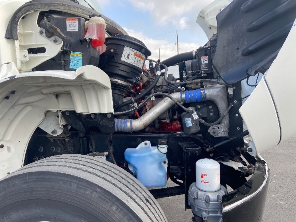 Day Cab Tractor-Heavy Duty Tractors-Freightliner-2019-M2-San Antonio-TX-101,239\n\t\tmiles-$ 59,250 - Image 15