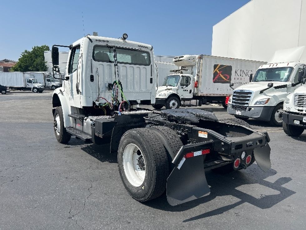 Day Cab Tractor-Heavy Duty Tractors-Freightliner-2019-M2-Torrance-CA-148,640\n\t\tmiles-$ 55,750 - Image 5