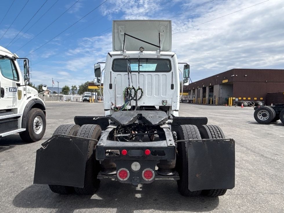 Day Cab Tractor-Heavy Duty Tractors-Freightliner-2019-M2-West Sacramento-CA-140,787\n\t\tmiles-$ 58,000 - Image 6