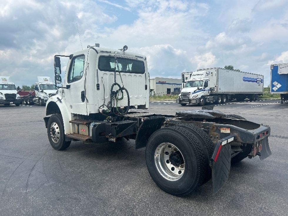 Day Cab Tractor-Heavy Duty Tractors-Freightliner-2019-M2-Windsor-WI-193,025\n\t\tmiles-$ 51,000 - Image 5