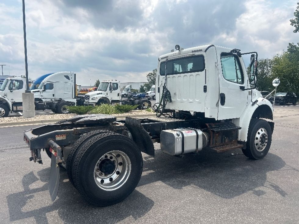 Day Cab Tractor-Heavy Duty Tractors-Freightliner-2019-M2-Windsor-WI-193,025\n\t\tmiles-$ 51,000 - Image 7