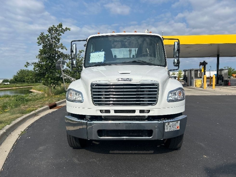 Day Cab Tractor-Heavy Duty Tractors-Freightliner-2019-M2-Windsor-WI-208,317\n\t\tmiles-$ 50,000 - Image 2