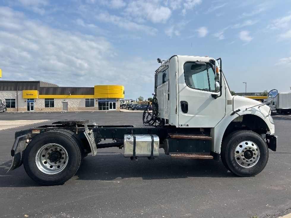 Day Cab Tractor-Heavy Duty Tractors-Freightliner-2019-M2-Windsor-WI-208,317\n\t\tmiles-$ 50,000 - Image 8