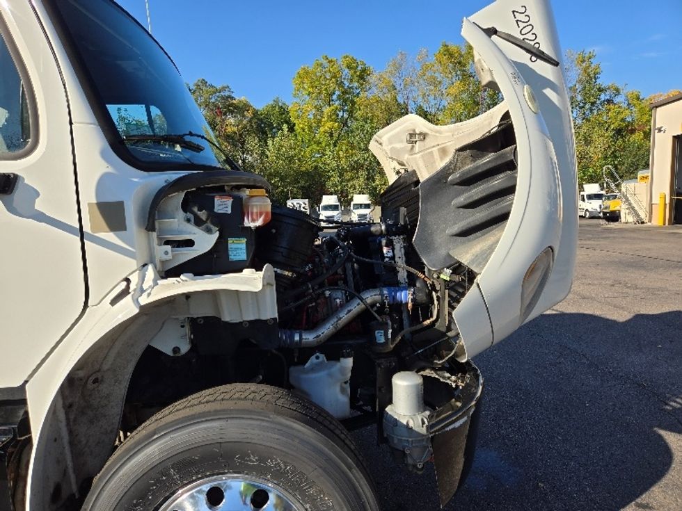 Day Cab Tractor-Heavy Duty Tractors-Freightliner-2019-M2-Ypsilanti-MI-141,120\n\t\tmiles-$ 54,500 - Image 14