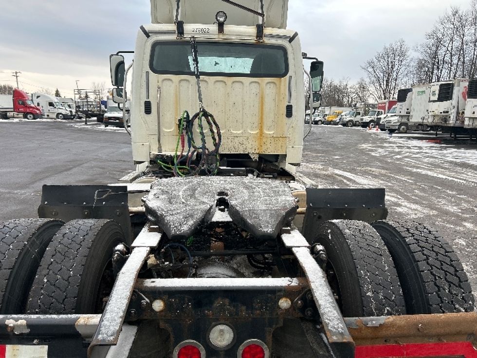 Day Cab Tractor-Heavy Duty Tractors-Freightliner-2019-M211242S-Liverpool-NY-92,273\n\t\tmiles-$ 21,000 - Image 6