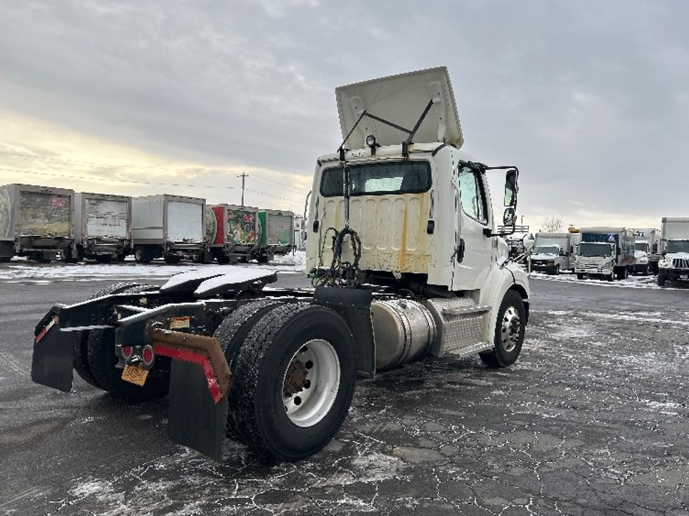 Day Cab Tractor-Heavy Duty Tractors-Freightliner-2019-M211242S-Liverpool-NY-92,273\n\t\tmiles-$ 21,000 - Image 7