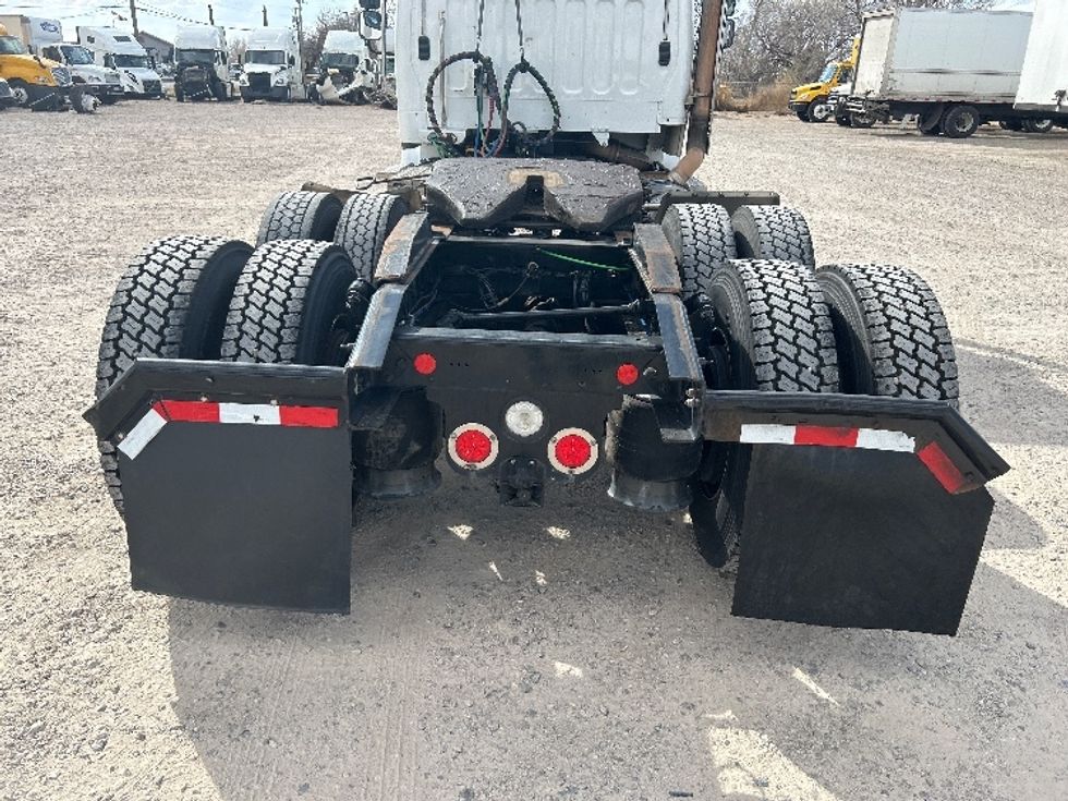 Day Cab Tractor-Heavy Duty Tractors-Freightliner-2019-M211264S-Amarillo-TX-331,562\n\t\tmiles-$ 36,500 - Image 6