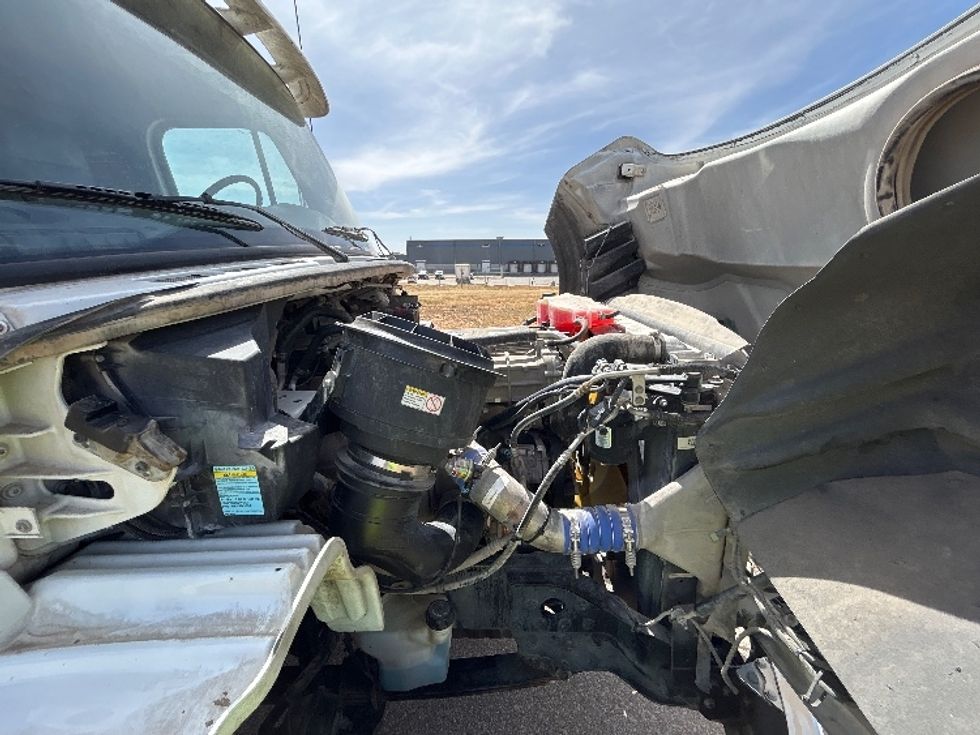 Day Cab Tractor-Heavy Duty Tractors-Freightliner-2019-M211264S-Odessa-TX-520,802\n\t\tmiles-$ 26,500 - Image 15