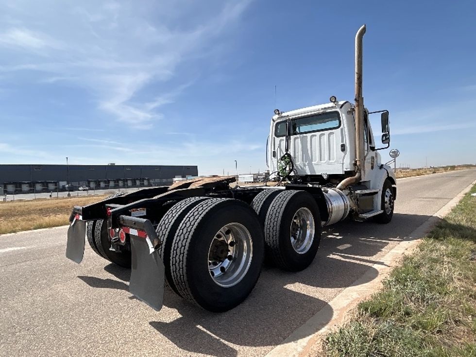 Day Cab Tractor-Heavy Duty Tractors-Freightliner-2019-M211264S-Odessa-TX-520,802\n\t\tmiles-$ 26,500 - Image 7