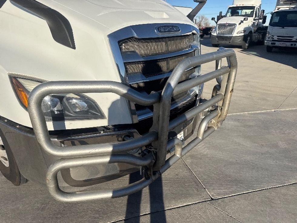 Day Cab Tractor-Heavy Duty Tractors-Freightliner-2019-T11642ST-Greeley-CO-201,998\n\t\tmiles-$ 46,250 - Image 18