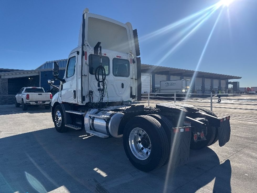 Day Cab Tractor-Heavy Duty Tractors-Freightliner-2019-T11642ST-Greeley-CO-210,081\n\t\tmiles-$ 45,750 - Image 5