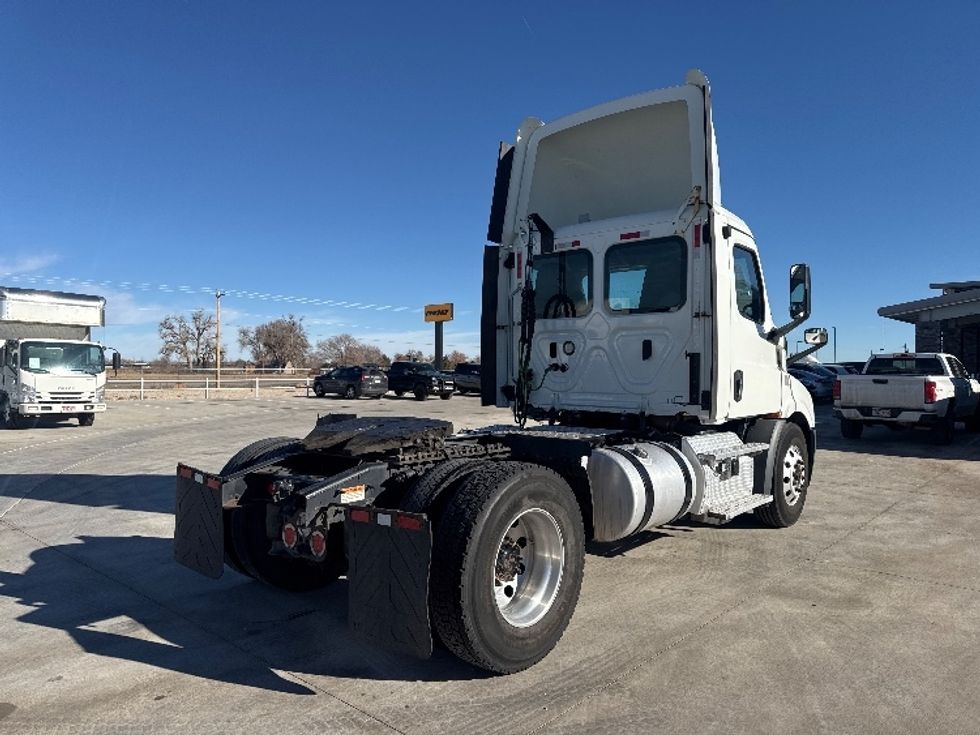 Day Cab Tractor-Heavy Duty Tractors-Freightliner-2019-T11642ST-Greeley-CO-210,081\n\t\tmiles-$ 45,750 - Image 7