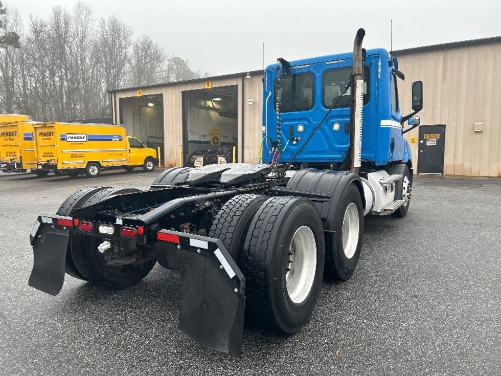 Day Cab Tractor-Heavy Duty Tractors-Freightliner-2019-T11664ST-Anderson-SC-326,200\n\t\tmiles-$ 45,500 - Image 7