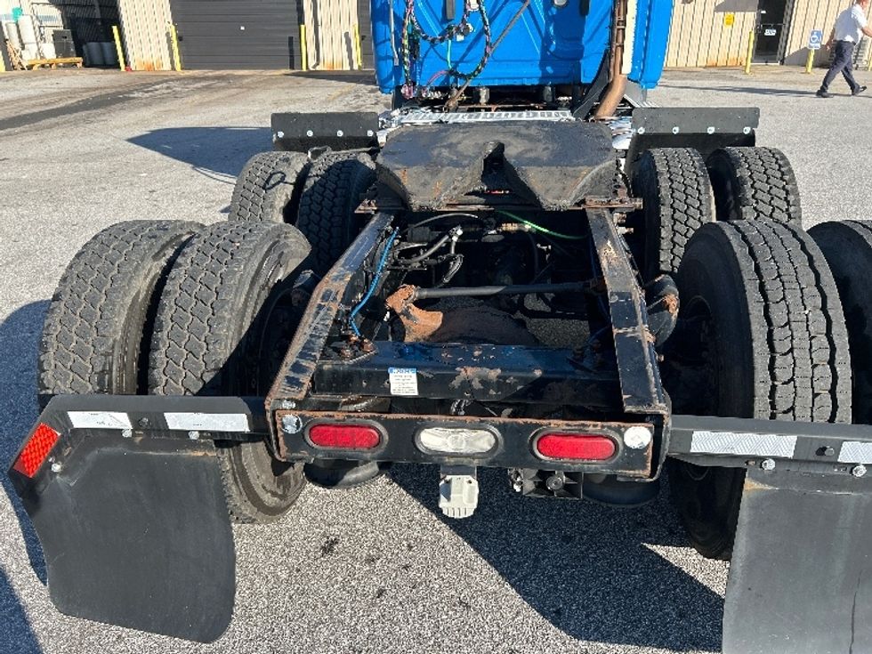 Day Cab Tractor-Heavy Duty Tractors-Freightliner-2019-T11664ST-Anderson-SC-397,447\n\t\tmiles-$ 43,000 - Image 6