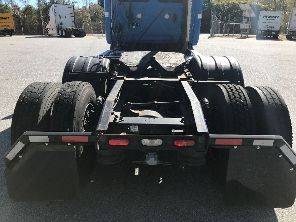 Day Cab Tractor-Heavy Duty Tractors-Freightliner-2019-T11664ST-Anderson-SC-459,888\n\t\tmiles-$ 39,250 - Image 6