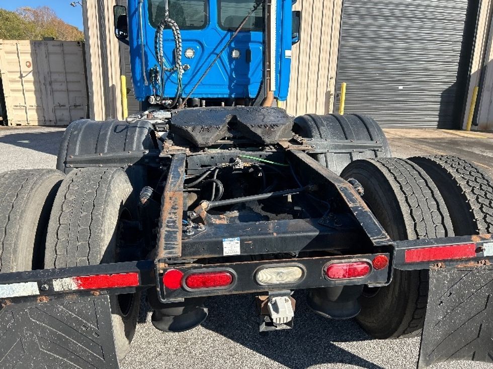 Day Cab Tractor-Heavy Duty Tractors-Freightliner-2019-T11664ST-Anderson-SC-461,822\n\t\tmiles-$ 39,250 - Image 6