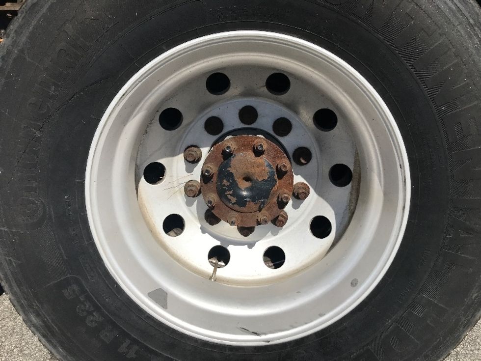 Day Cab Tractor-Heavy Duty Tractors-Freightliner-2019-T11664ST-Anderson-SC-505,160\n\t\tmiles-$ 36,250 - Image 18