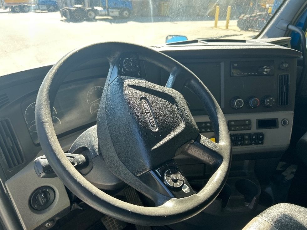 Day Cab Tractor-Heavy Duty Tractors-Freightliner-2019-T11664ST-Anderson-SC-531,165\n\t\tmiles-$ 34,000 - Image 11