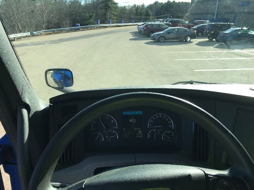 Day Cab Tractor-Heavy Duty Tractors-Freightliner-2019-T11664ST-Auburn-MA-250,203\n\t\tmiles-$ 44,500 - Image 11