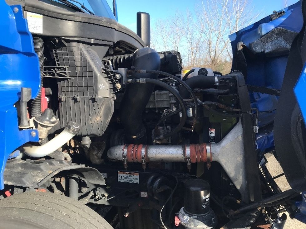 Day Cab Tractor-Heavy Duty Tractors-Freightliner-2019-T11664ST-Auburn-MA-250,203\n\t\tmiles-$ 44,500 - Image 15