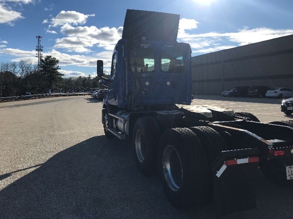 Day Cab Tractor-Heavy Duty Tractors-Freightliner-2019-T11664ST-Auburn-MA-250,203\n\t\tmiles-$ 44,500 - Image 5