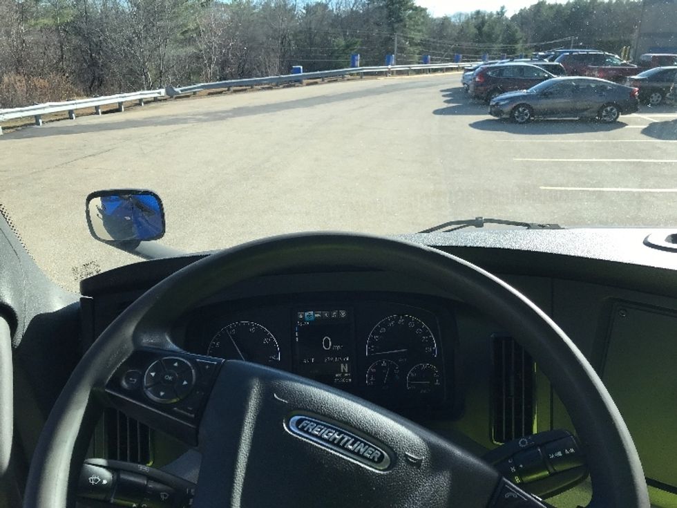 Day Cab Tractor-Heavy Duty Tractors-Freightliner-2019-T11664ST-Auburn-MA-272,231\n\t\tmiles-$ 43,500 - Image 11