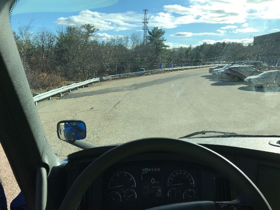 Day Cab Tractor-Heavy Duty Tractors-Freightliner-2019-T11664ST-Auburn-MA-313,744\n\t\tmiles-$ 41,000 - Image 11