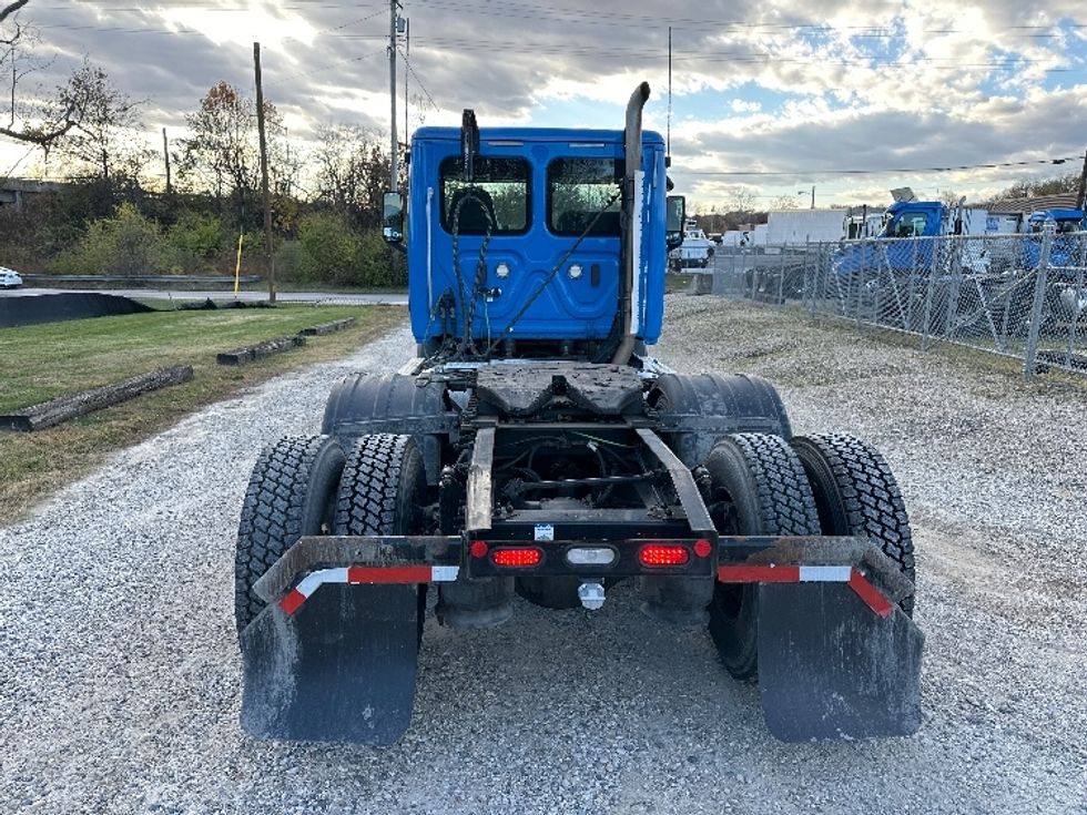 Day Cab Tractor-Heavy Duty Tractors-Freightliner-2019-T11664ST-Baltimore-MD-265,160\n\t\tmiles-$ 46,000 - Image 6