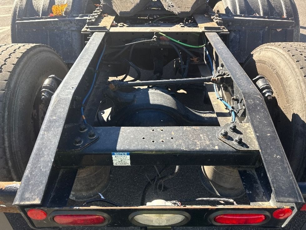 Day Cab Tractor-Heavy Duty Tractors-Freightliner-2019-T11664ST-Baltimore-MD-524,585\n\t\tmiles-$ 31,500 - Image 6