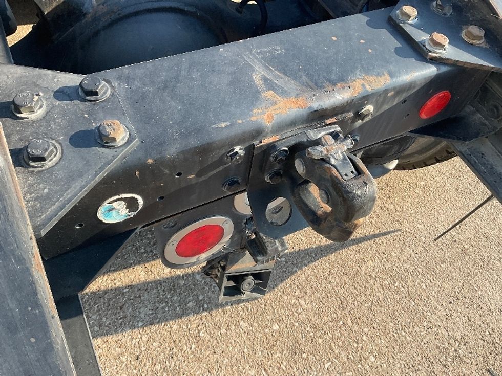 Day Cab Tractor-Heavy Duty Tractors-Freightliner-2019-T11664ST-Dallas-TX-431,200\n\t\tmiles-$ 42,000 - Image 17