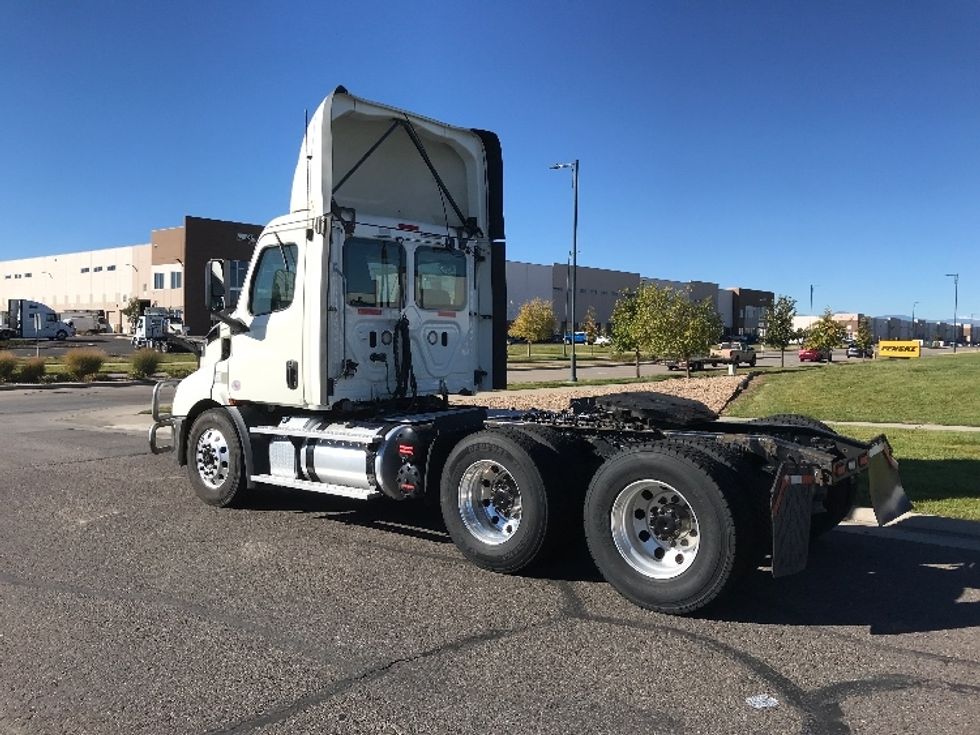 Day Cab Tractor-Heavy Duty Tractors-Freightliner-2019-T11664ST-Denver-CO-504,016\n\t\tmiles-$ 50,250 - Image 5