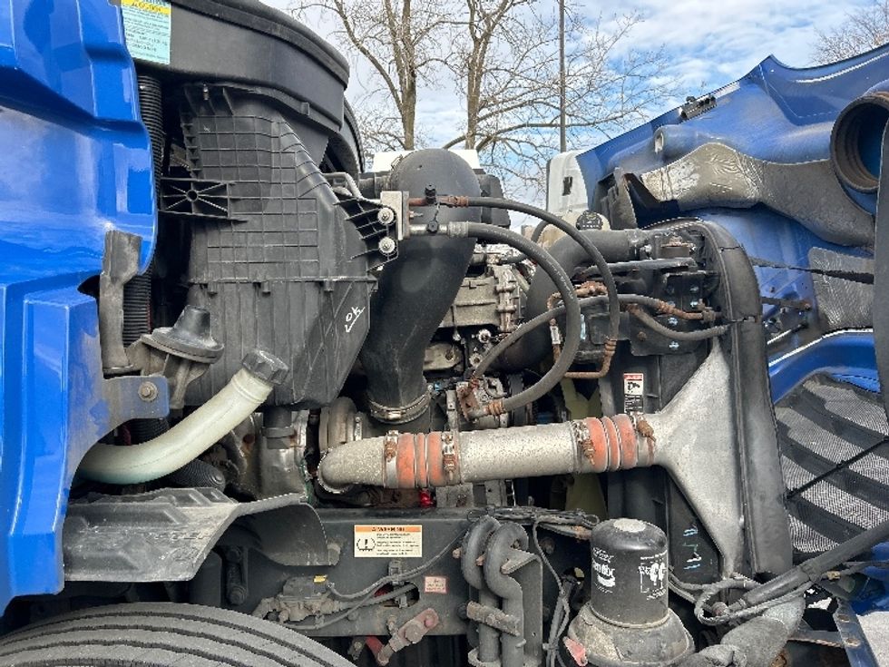 Day Cab Tractor-Heavy Duty Tractors-Freightliner-2019-T11664ST-East Chicago-IN-248,589\n\t\tmiles-$ 49,250 - Image 13