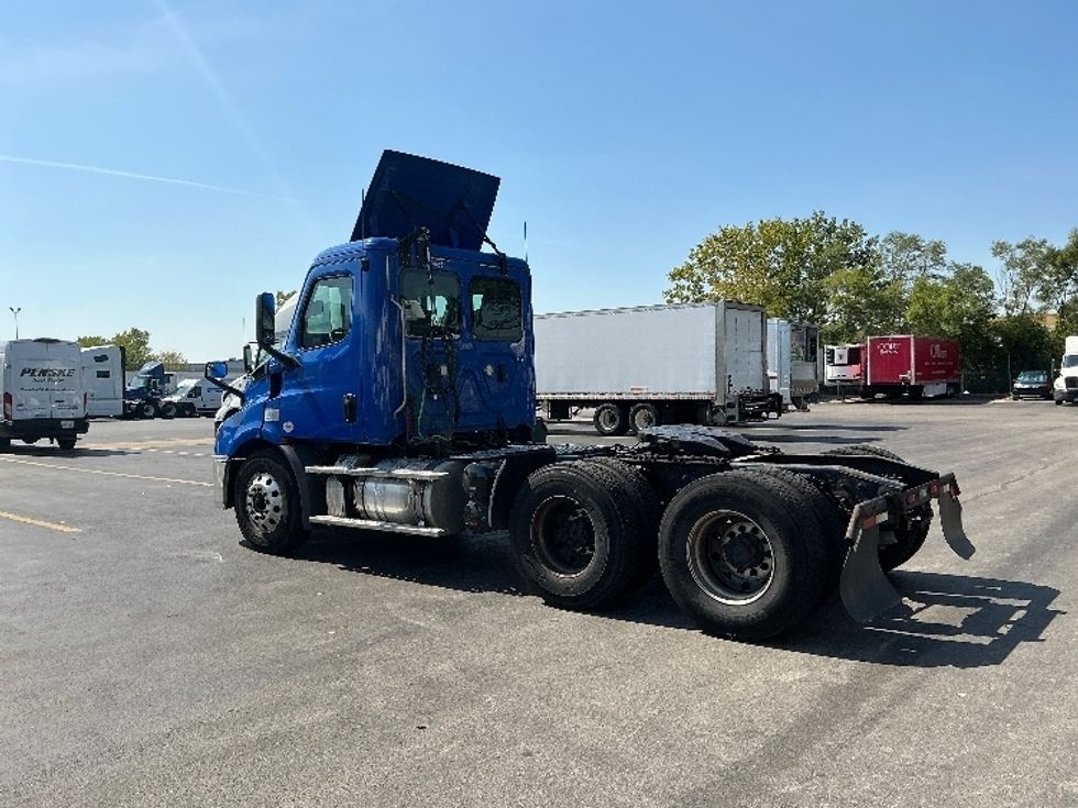 Day Cab Tractor-Heavy Duty Tractors-Freightliner-2019-T11664ST-East Chicago-IN-248,589\n\t\tmiles-$ 49,250 - Image 7