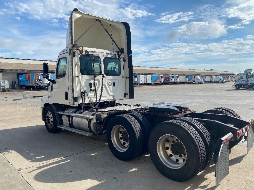 Day Cab Tractor-Heavy Duty Tractors-Freightliner-2019-T11664ST-East Chicago-IN-544,907\n\t\tmiles-$ 41,250 - Image 5